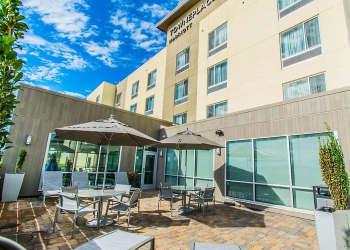 Towneplace Suites By Marriott Evansville Newburgh