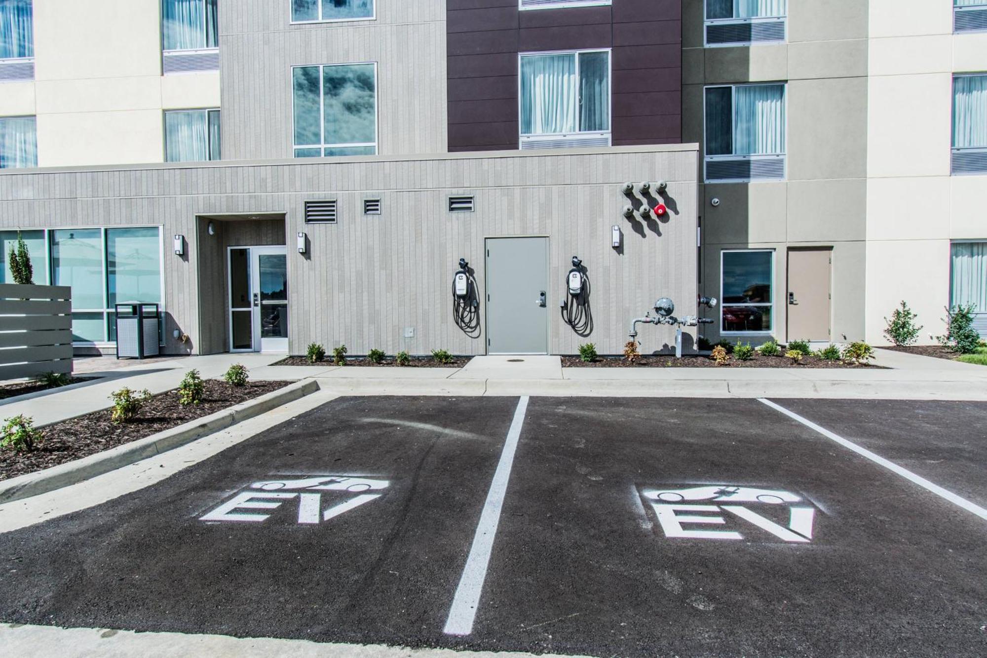 Towneplace By Marriott Evansville Hotel