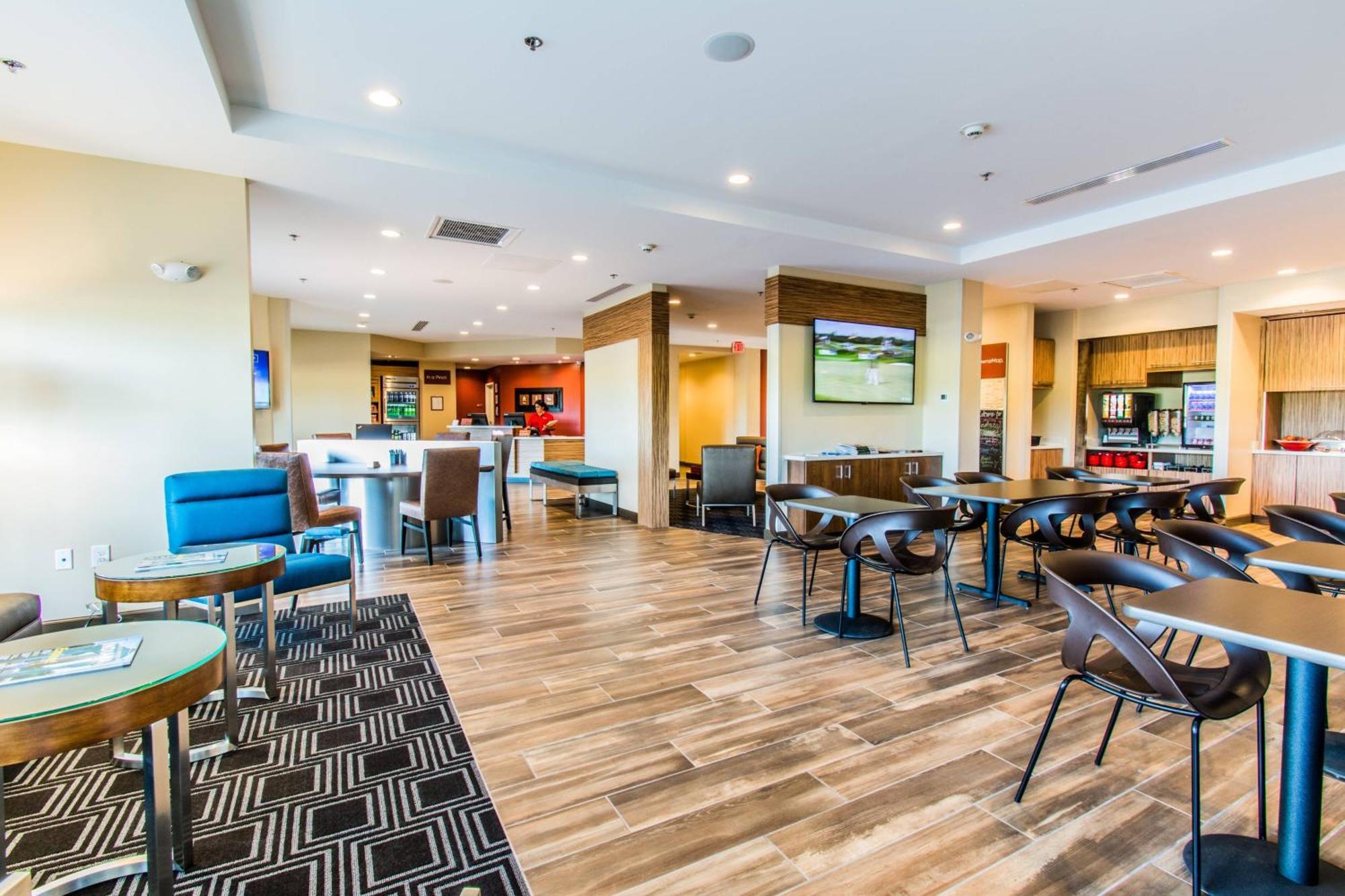 Towneplace By Marriott Evansville Hotel